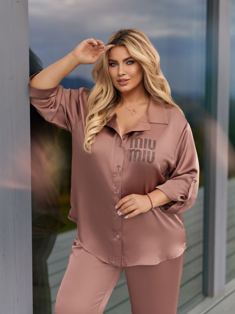 Элегантный женский костюм VOJ-A1033T900 Элегантный женский костюм VOJ-A1033T900