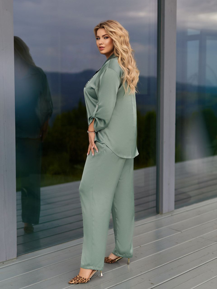 Элегантный женский костюм VOJ-A1033T900 Элегантный женский костюм VOJ-A1033T900