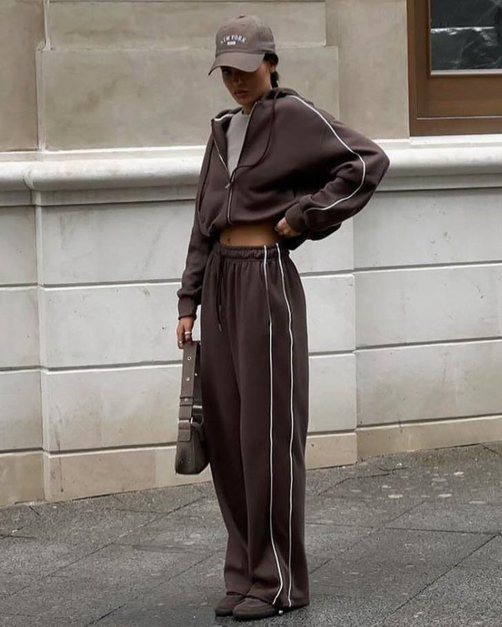 Спортивный костюм двойка BRA-A248T629 Спортивный костюм двойка BRA-A248T629