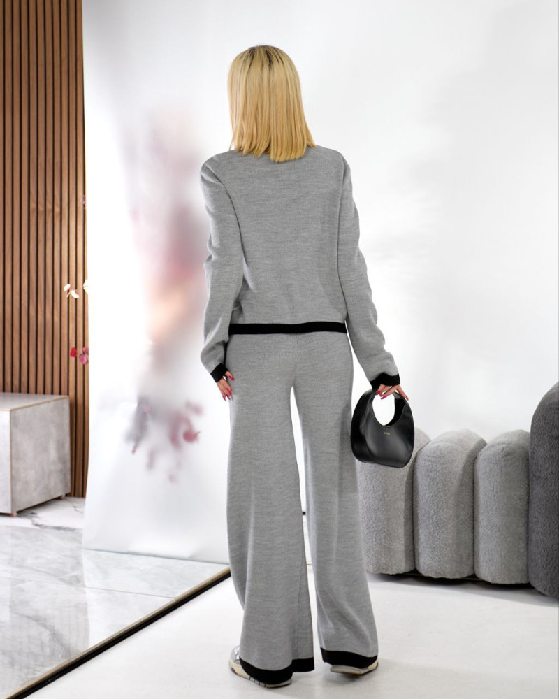 Теплый прогулочный костюм IB-A1143T1050 Теплый прогулочный костюм IB-A1143T1050