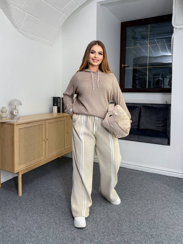 Брюки палаццо с лампасами CUR-A886T460 Брюки палаццо с лампасами CUR-A886T460