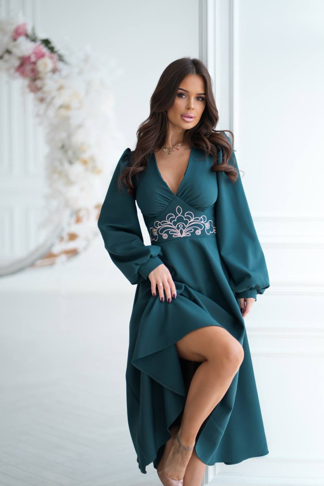 Платье миди с вышивкой KA-A7541T600 Платье миди с вышивкой KA-A7541T600