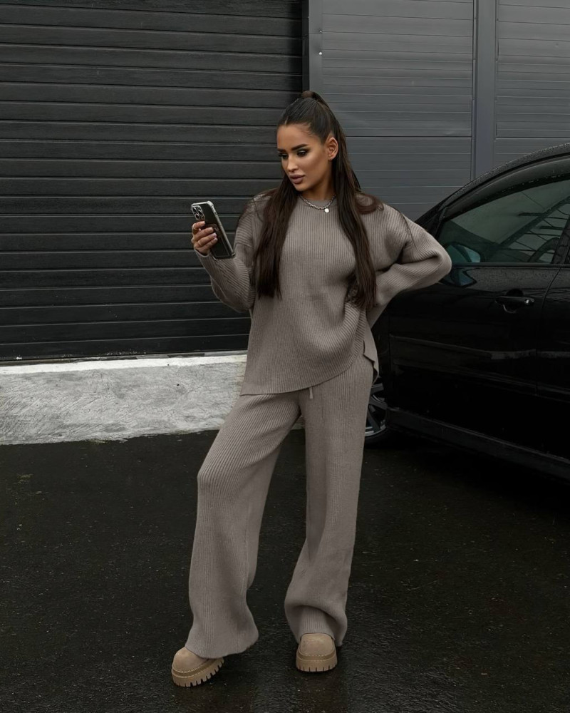 Стильный ангоровый костюм IMMA-A243T630 Стильный ангоровый костюм IMMA-A243T630