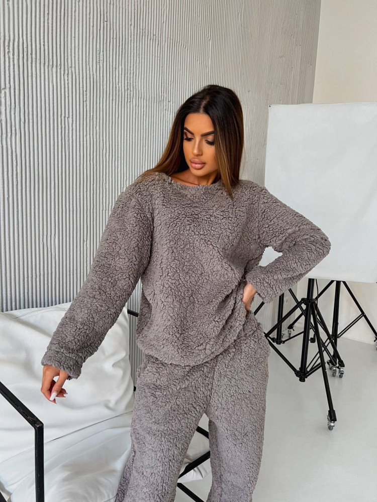 Теплая женская пижама IMMA-A105T520 Теплая женская пижама IMMA-A105T520