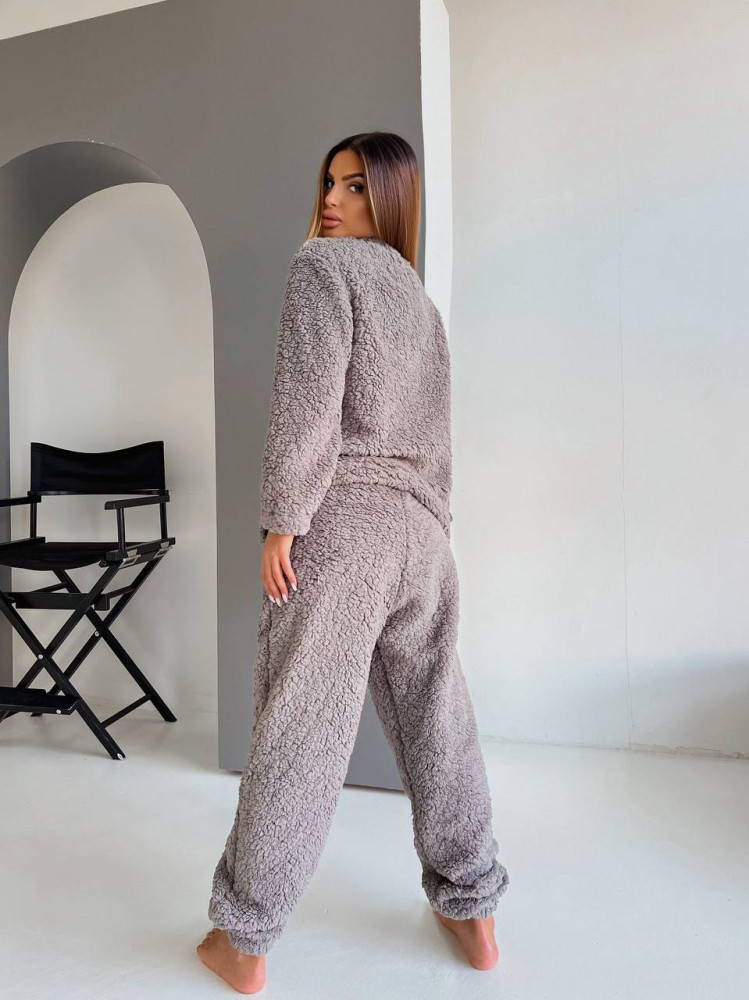 Теплая женская пижама IMMA-A105T520 Теплая женская пижама IMMA-A105T520