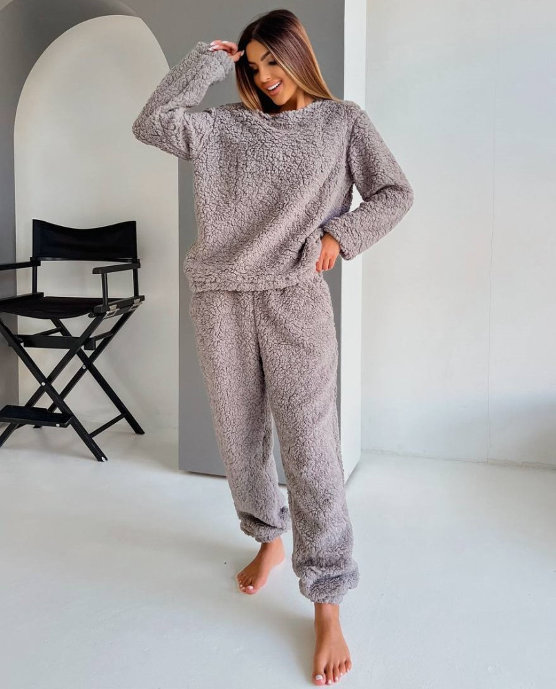 Теплая женская пижама IMMA-A105T520 Теплая женская пижама IMMA-A105T520