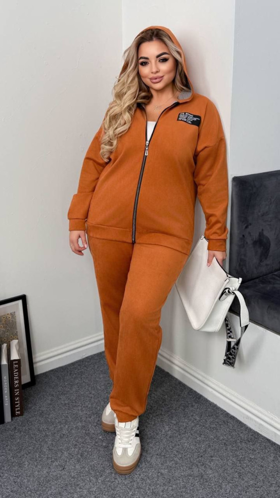 Прогулочный замшевый костюм AD-A7853.1T360 Прогулочный замшевый костюм AD-A7853.1T360