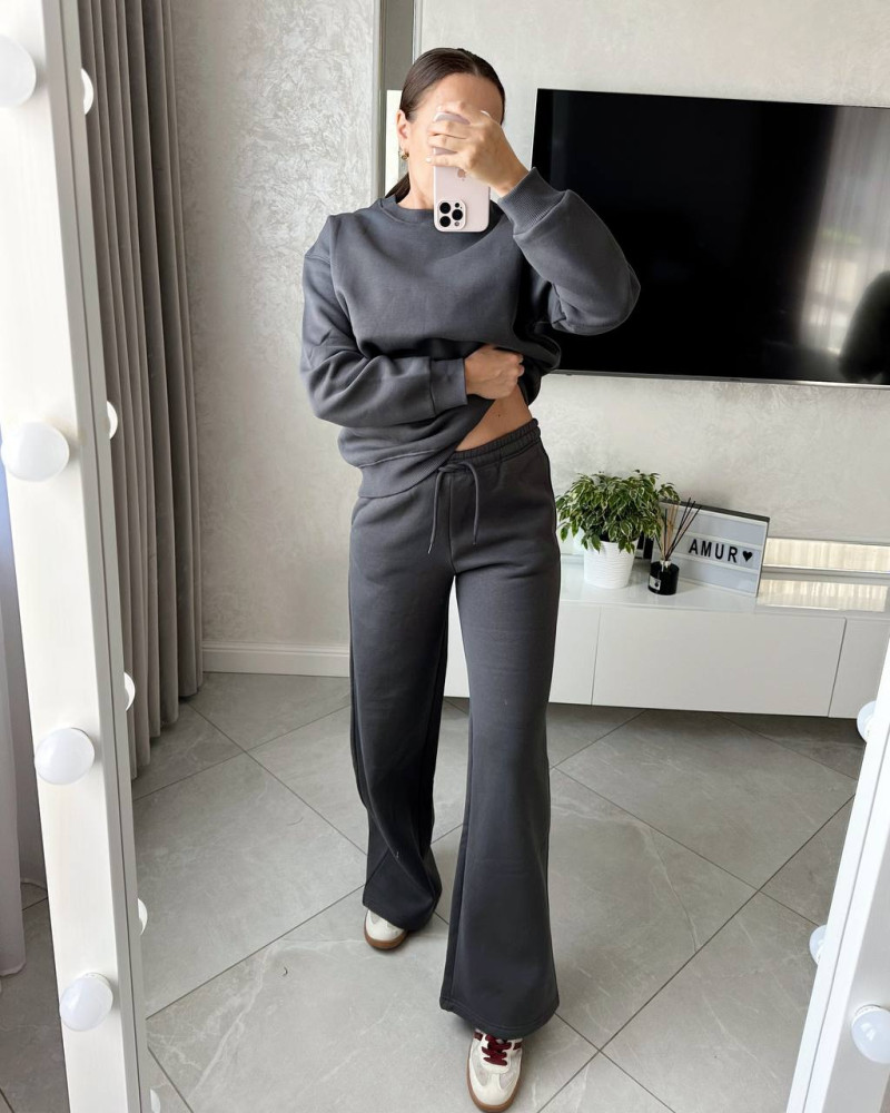 Теплый прогулочный костюм AMU-A027T1099 Теплый прогулочный костюм AMU-A027T1099