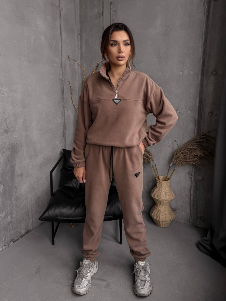 Трендовий флісовий костюм VM-A10522T570 Трендовий флісовий костюм VM-A10522T570