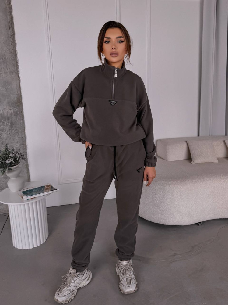 Трендовий флісовий костюм VM-A10522T570 Трендовий флісовий костюм VM-A10522T570