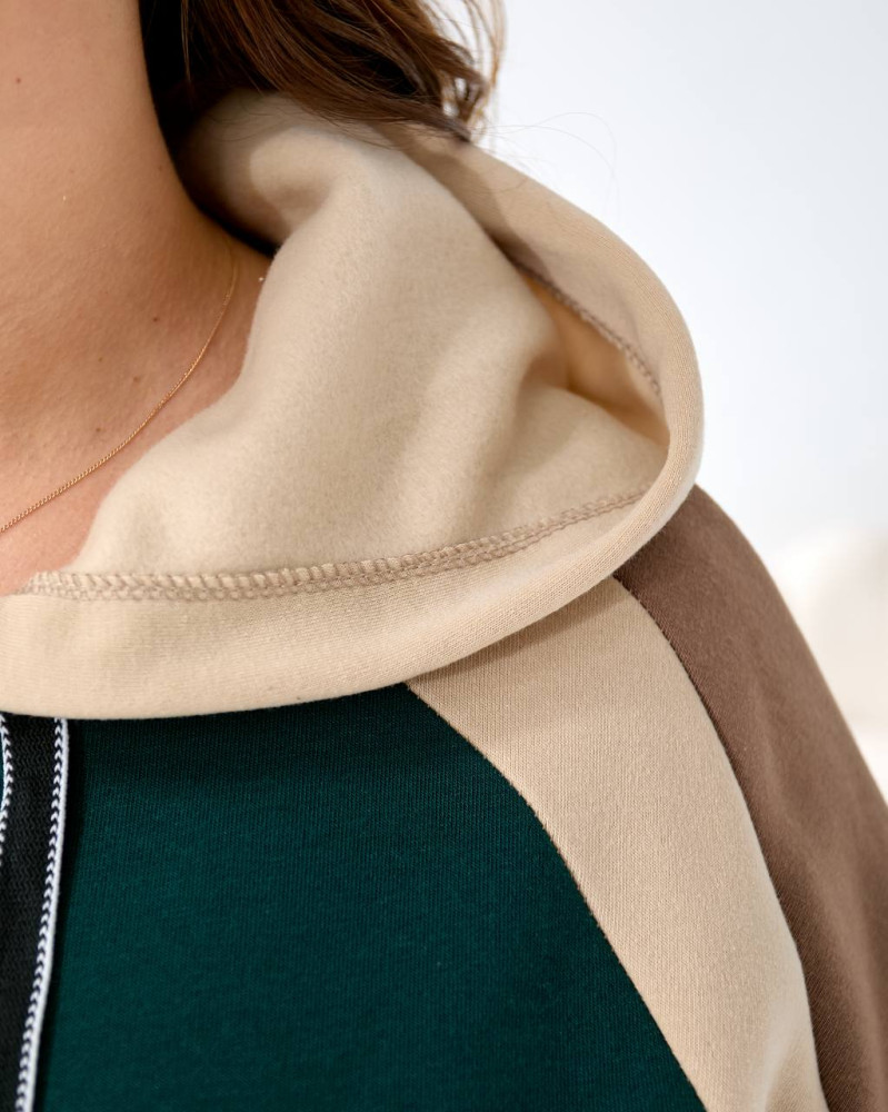 Спортивный костюм на флисе LZ-L946T740 Спортивный костюм на флисе LZ-L946T740