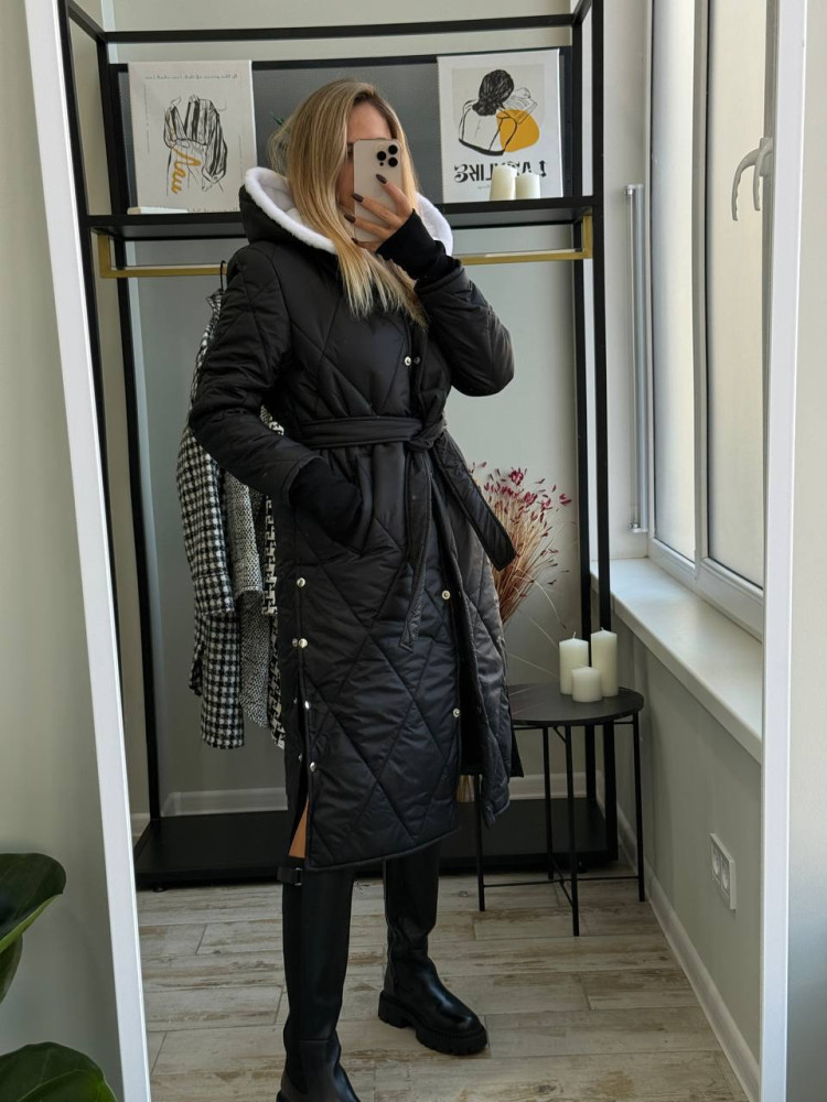 Тепла довга куртка на хутрі EST-A5719T1450 Тепла довга куртка на хутрі EST-A5719T1450