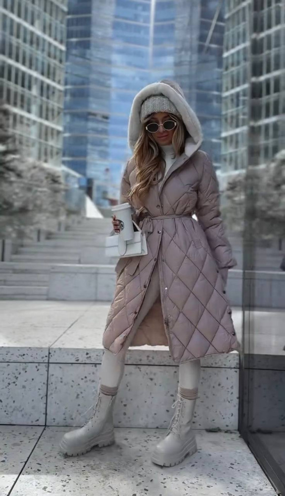 Тепла довга куртка на хутрі EST-A5719T1450 Тепла довга куртка на хутрі EST-A5719T1450