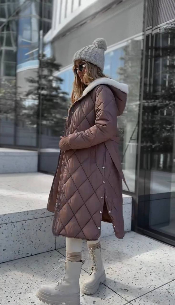 Тепла довга куртка на хутрі EST-A5719T1450 Тепла довга куртка на хутрі EST-A5719T1450