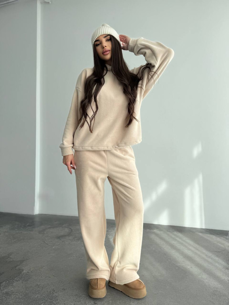 Прогулочный флисовый костюм ANA-A1700T23 Прогулочный флисовый костюм ANA-A1700T23