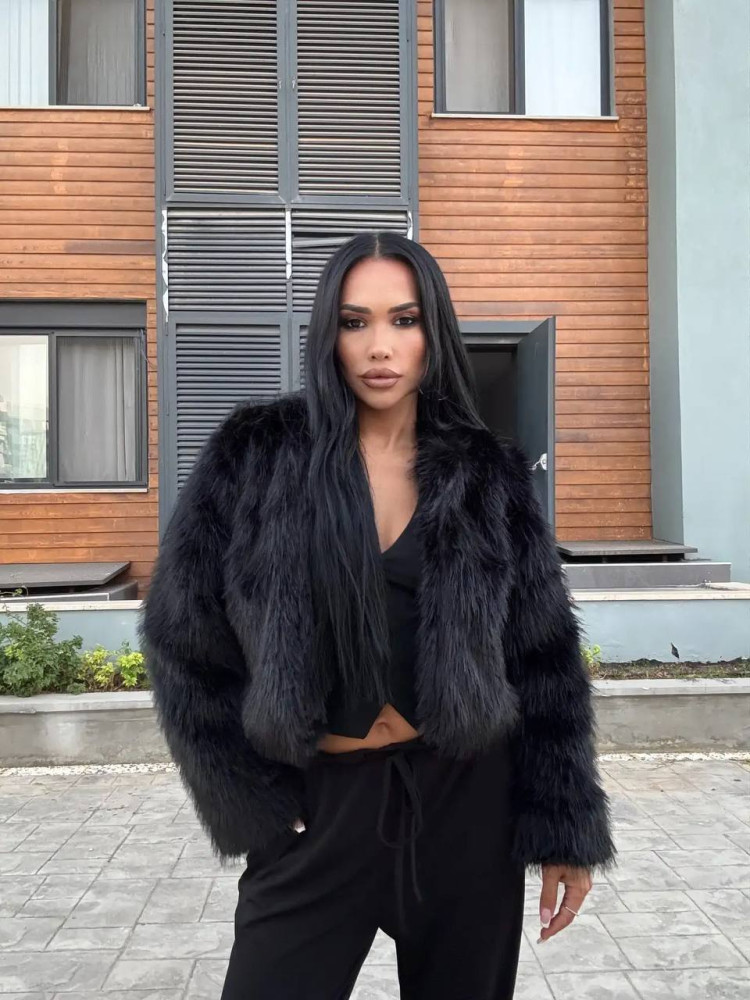 Женская короткая шуба AMU-A1281T1350 Женская короткая шуба AMU-A1281T1350