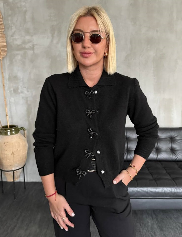 Кардиган із декоративними застібками AMU-A4575T670 Кардиган із декоративними застібками AMU-A4575T670