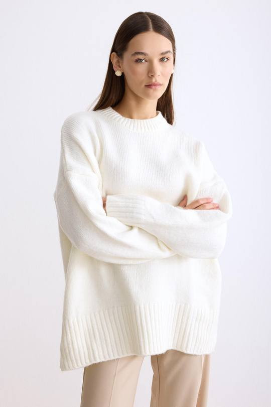 Довгий в'язаний светр AMU-A4737T599 Довгий в'язаний светр AMU-A4737T599