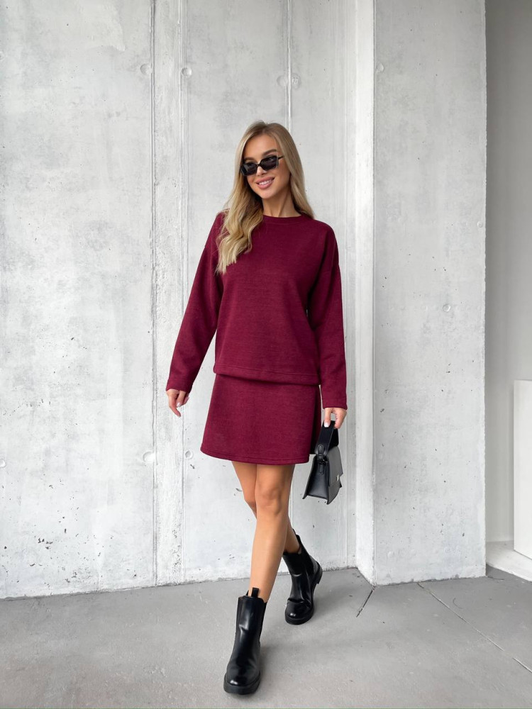 Теплый костюм с юбкой SF-A5679T650 Теплый костюм с юбкой SF-A5679T650