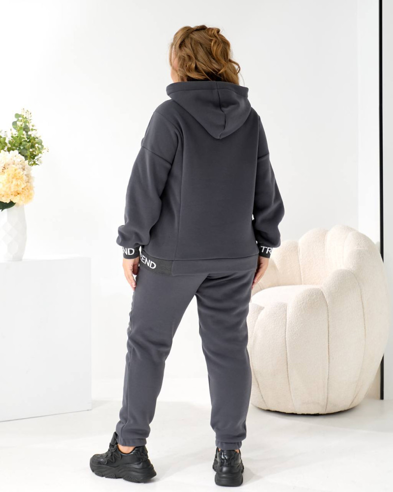 Теплый прогулочный костюм MOV-A777T780 Теплый прогулочный костюм MOV-A777T780