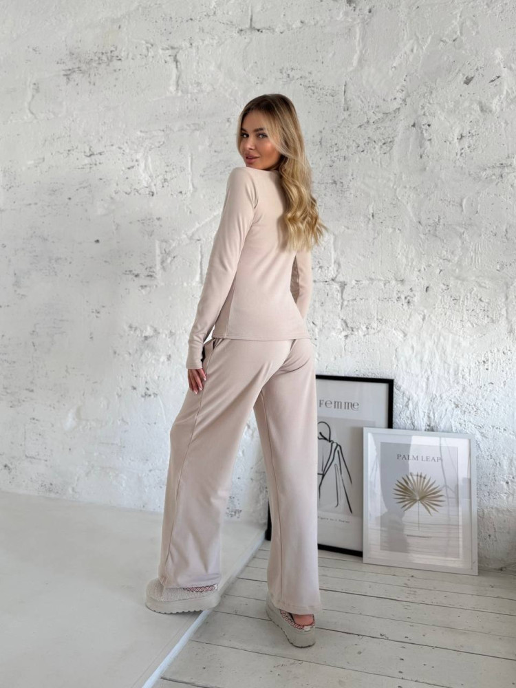 Прогулочный термо костюм ANA-A1701T14 Прогулочный термо костюм ANA-A1701T14