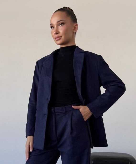 Замшевый свободный пиджак EY-A732T23 Замшевый свободный пиджак EY-A732T23