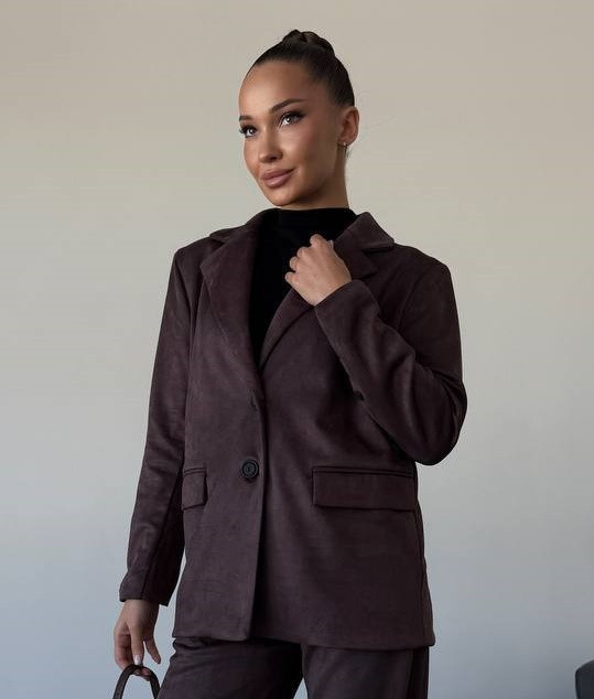 Замшевый свободный пиджак EY-A732T23 Замшевый свободный пиджак EY-A732T23