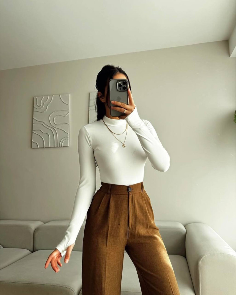 Базовый приталенный боди DMP-R1605T230 Базовый приталенный боди DMP-R1605T230