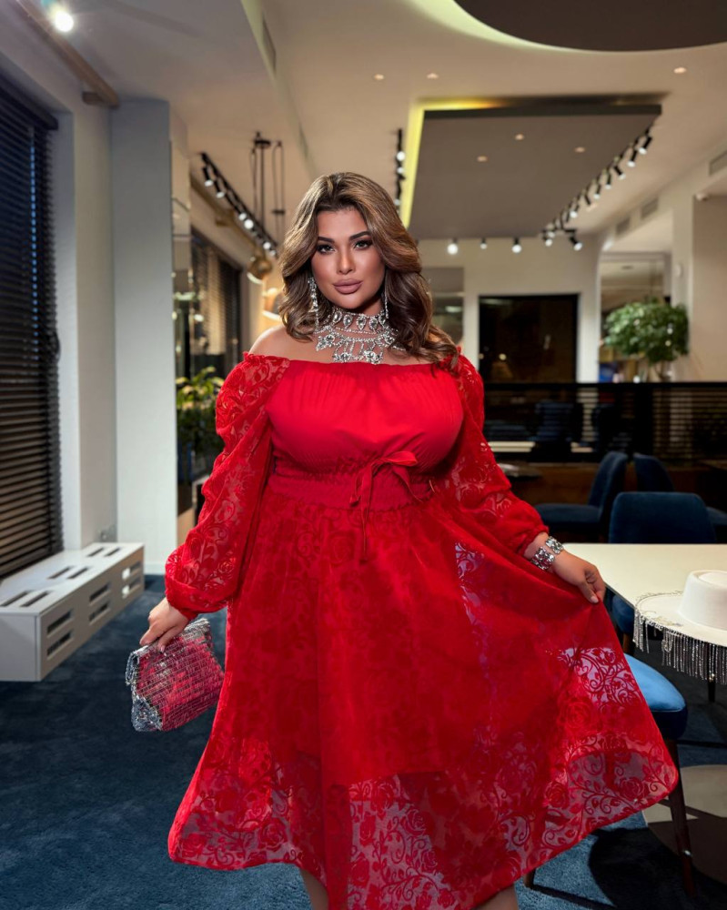 Платье миди со вставками кружева YM-A7125.18T22 Платье миди со вставками кружева YM-A7125.18T22