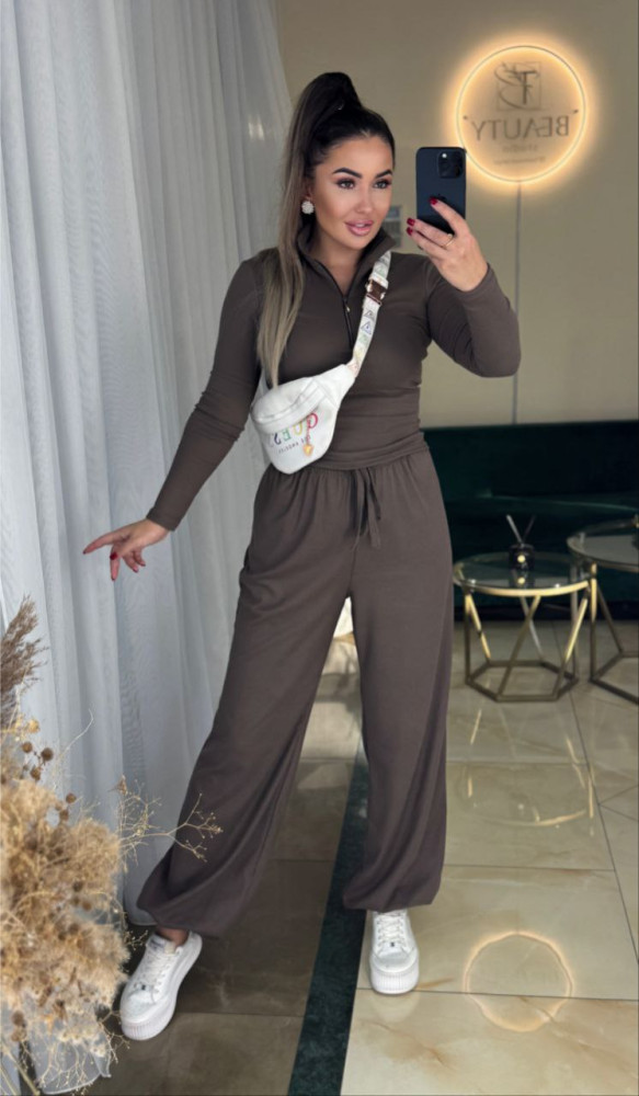 Женский прогулочный костюм MYD-A703T550 Женский прогулочный костюм MYD-A703T550