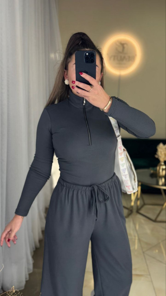 Женский прогулочный костюм MYD-A703T550 Женский прогулочный костюм MYD-A703T550