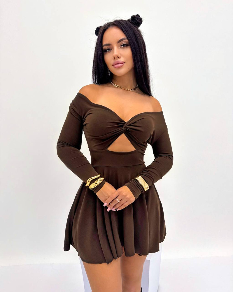 Платье с интересным вырезом YLM-A656T480 Платье с интересным вырезом YLM-A656T480