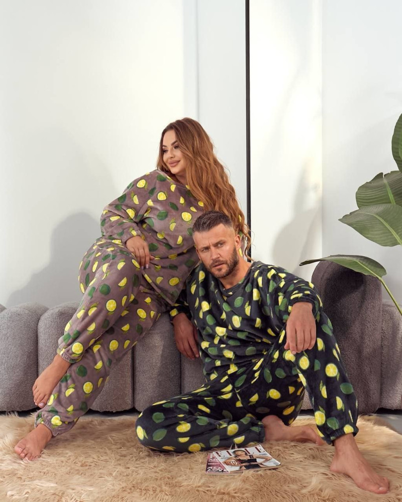 Плюшевая пижама унисекс DG-p15593T700 Плюшевая пижама унисекс DG-p15593T700