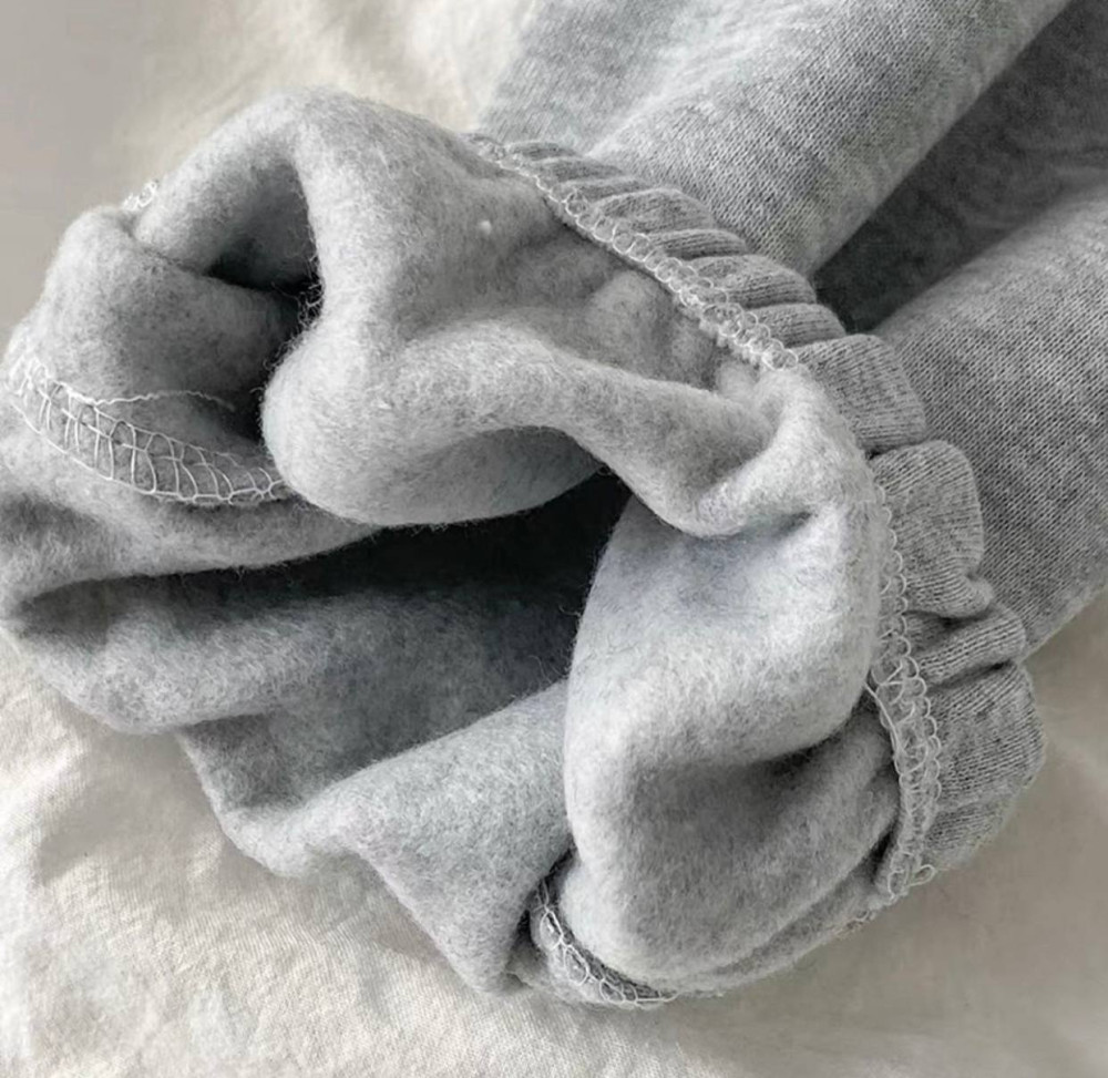 Базовые тёплые джогеры DMP-A235T240 Базовые тёплые джогеры DMP-A235T240