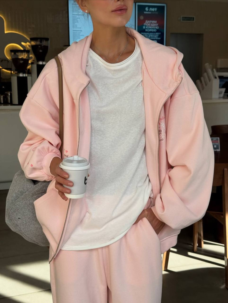 Жіночий спортивний костюм EST-A5982T1000 Жіночий спортивний костюм EST-A5982T1000