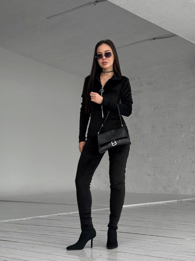 Утепленный велюровый комбинезон DMP-P4069T510 Утепленный велюровый комбинезон DMP-P4069T510