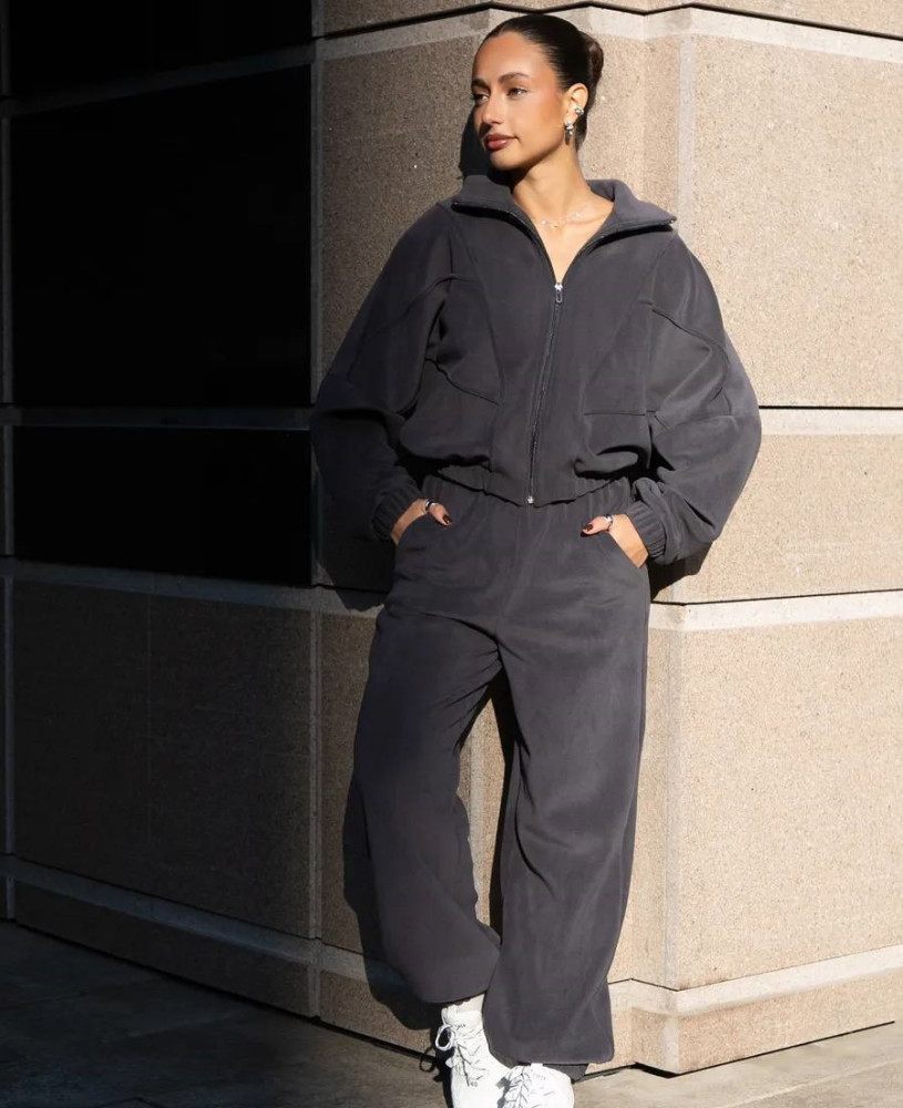 Флисовый спортивный костюм AMU-A953T799 Флисовый спортивный костюм AMU-A953T799