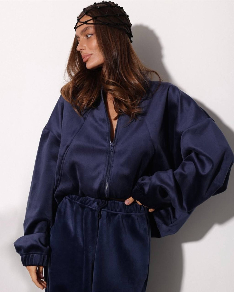 Прогулочный костюм DMP-R1903T500 Прогулочный костюм DMP-R1903T500