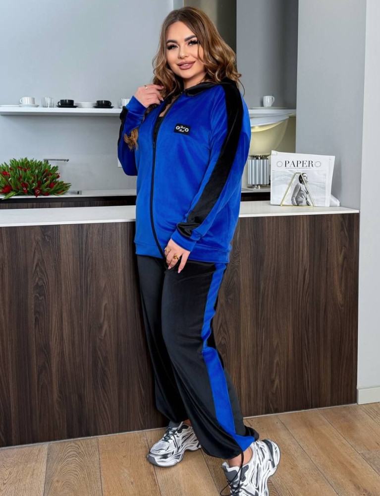 Женский велюровый костюм AD-A7993.1T600 Женский велюровый костюм AD-A7993.1T600