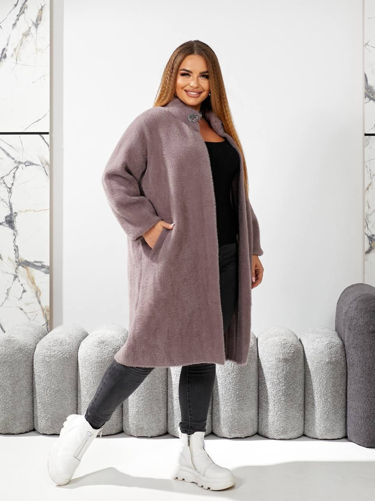 Красивое пальто альпака MAX-A930T1000 Красивое пальто альпака MAX-A930T1000