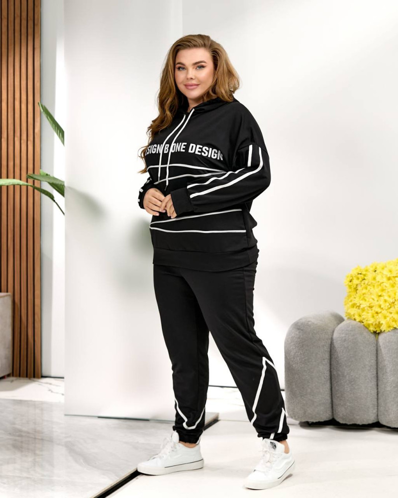 Женский прогулочный костюм MOV-A699T780 Женский прогулочный костюм MOV-A699T780