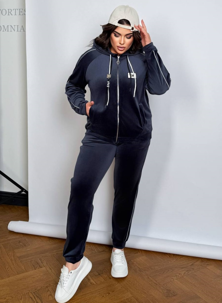 Велюровий спортивний костюм LZ-L958T720 Велюровий спортивний костюм LZ-L958T720