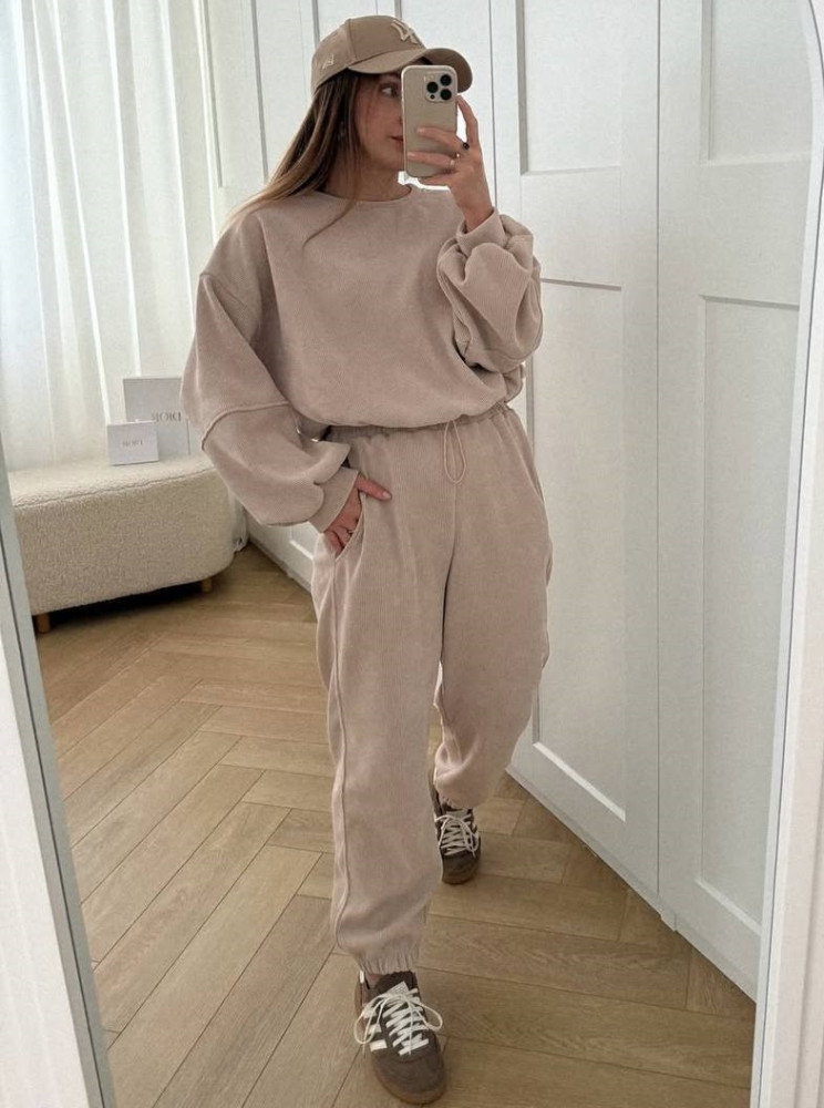 Женский вельветовый костюм IMMA-A449T530 Женский вельветовый костюм IMMA-A449T530