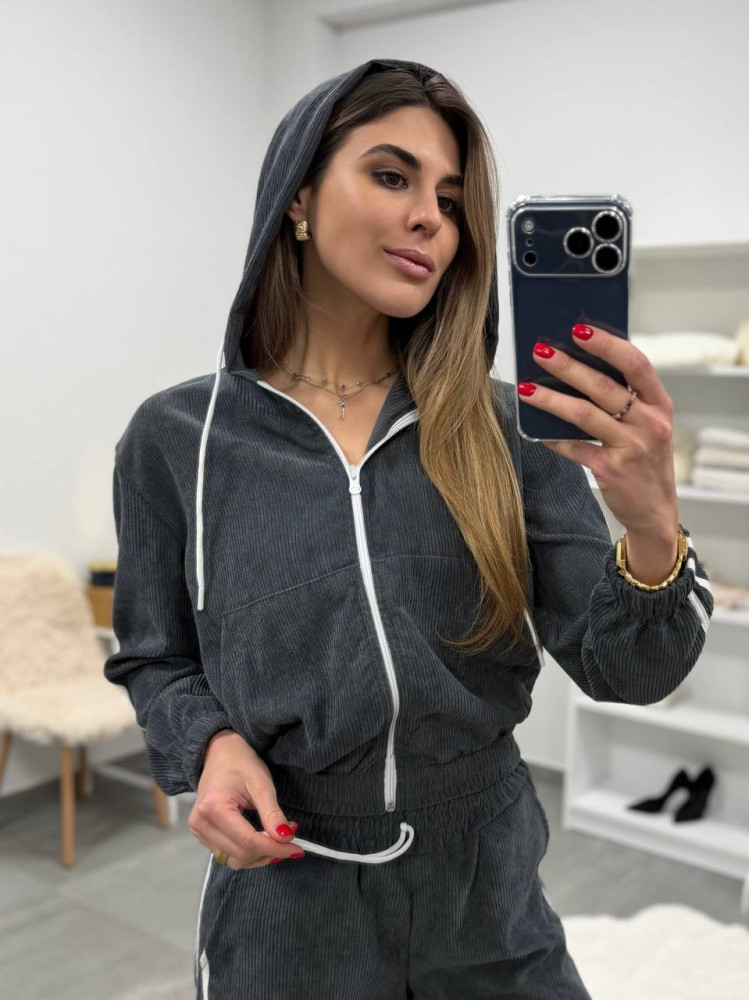 Вельветовый спортивный костюм DMP-R1895T550 Вельветовый спортивный костюм DMP-R1895T550