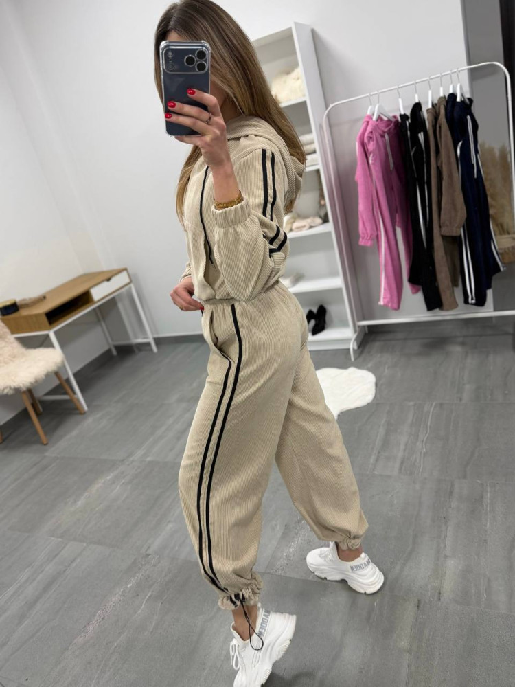 Вельветовый спортивный костюм DMP-R1895T550 Вельветовый спортивный костюм DMP-R1895T550