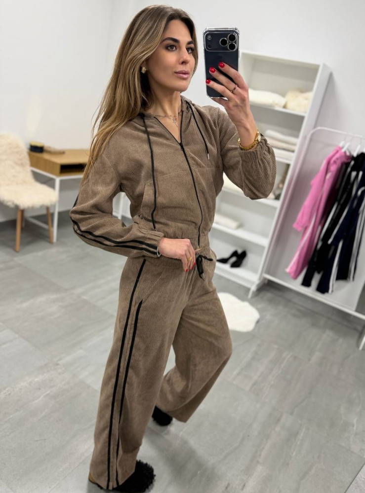 Вельветовый спортивный костюм DMP-R1895T550 Вельветовый спортивный костюм DMP-R1895T550