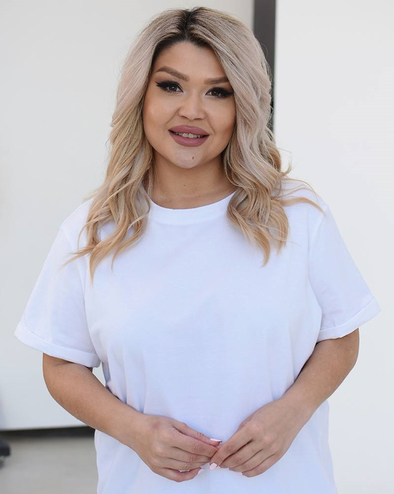 Базовая однотонная футболка ACHK-A1929T330 Базовая однотонная футболка ACHK-A1929T330