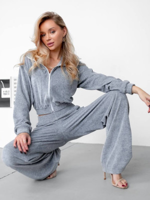 Спортивный велюровый костюм DMP-R862T500