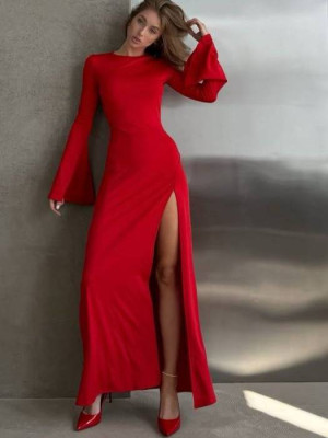 Длинное платье с разрезом MPK-A277T400