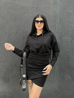 Платье в спортивном стиле RED-A70T350